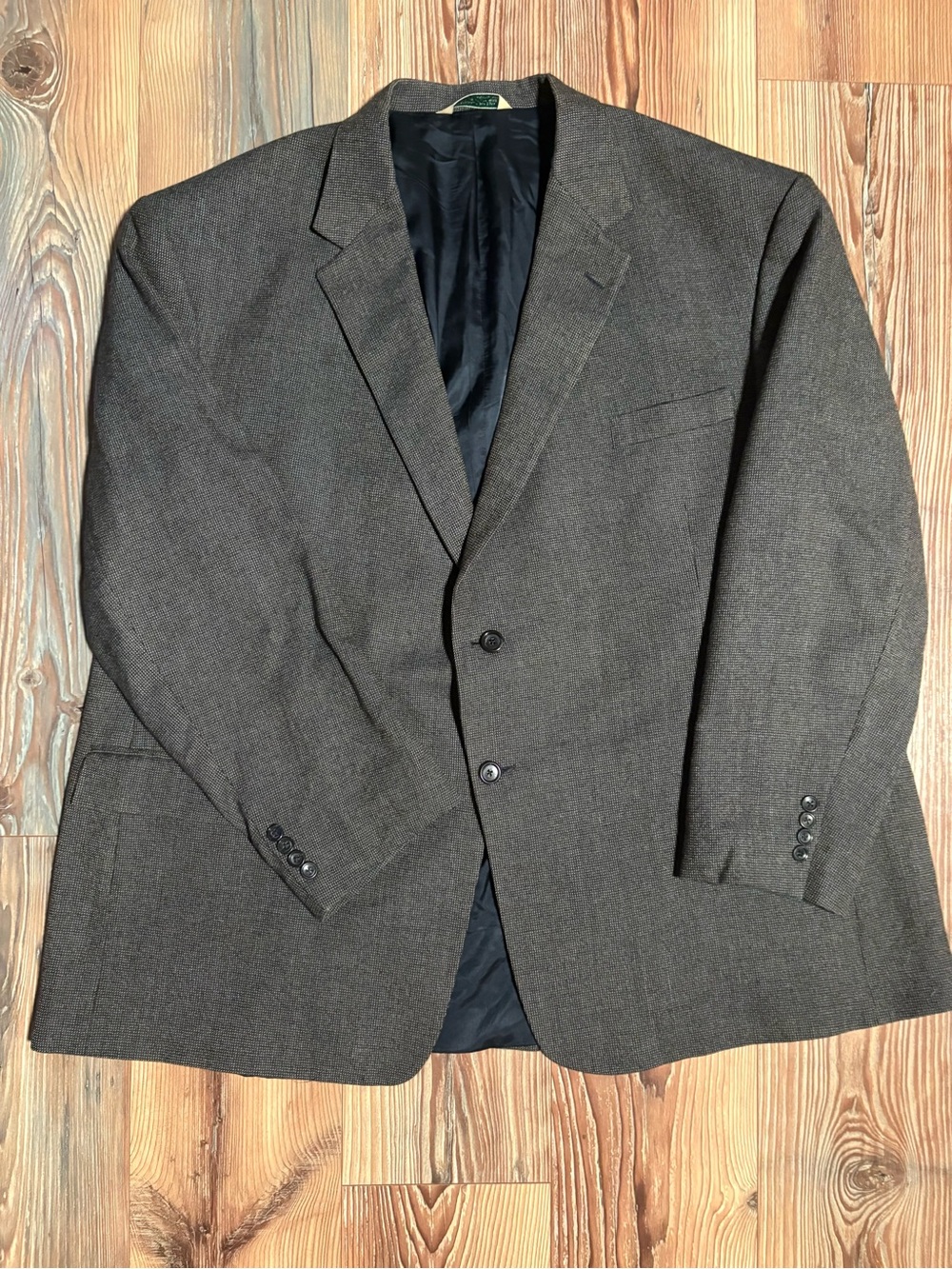Turnbury Men's Brown Two-Button Sport Coat - Classic Tailored Style